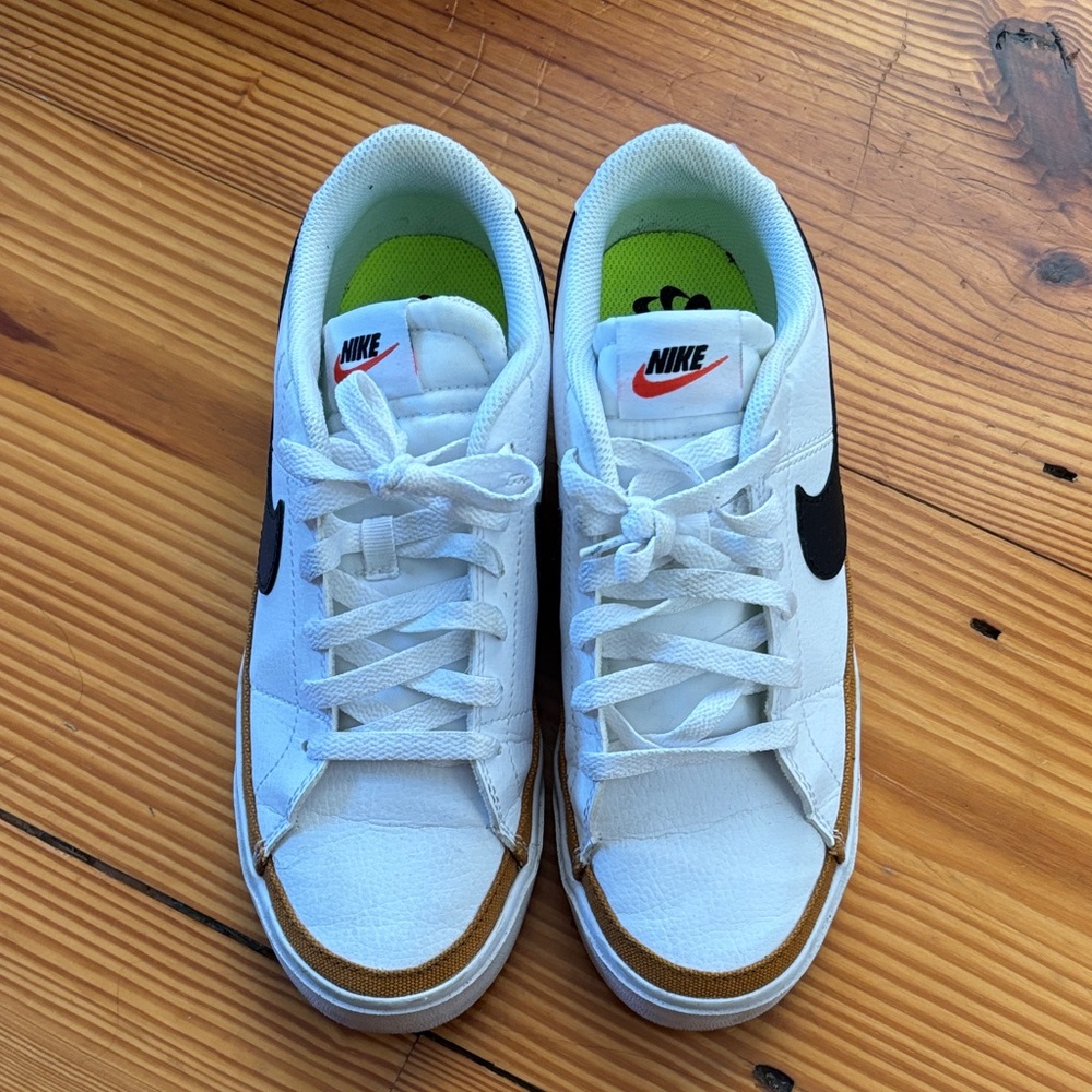 Nike White and Brown Sneakers with Black Logo